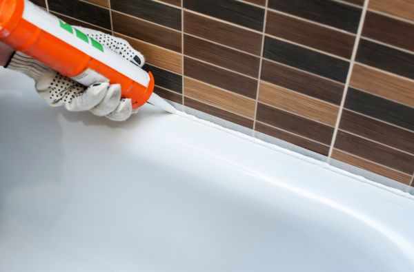 Bathtub Sealing in Manteca